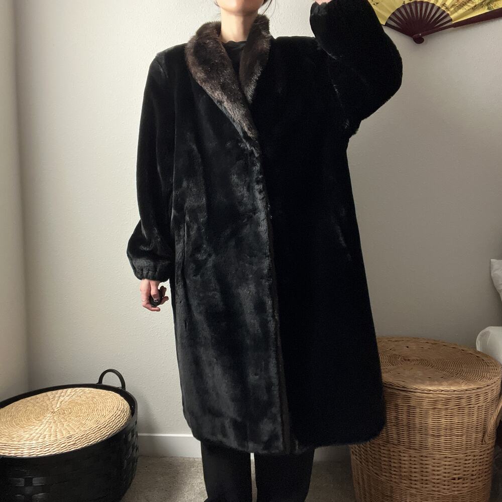 80s vintage black brown minimalist classic faux fur long winter coat - Picture 4 of 8